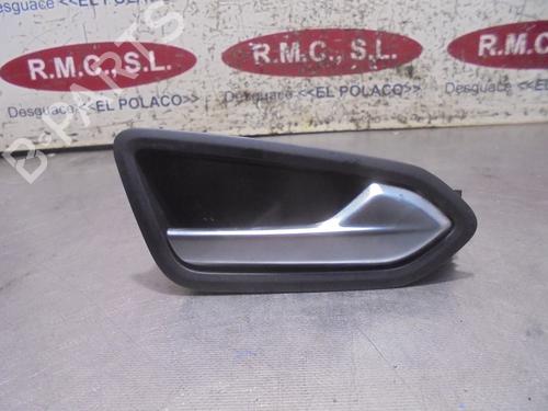 Used Front right interior door handle Front right interior door handle RENAULT CLIO V (B7_) [2019-2026] 13457564 13457564