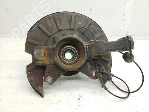Left front steering knuckle LAND ROVER FREELANDER I (L314) 2.0 Td4 4x4 | BP27701262M25 
