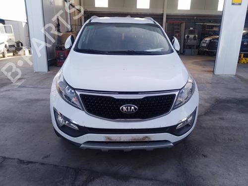 Left headlight KIA SPORTAGE IV (QL, QLE) 1.7 CRDi | BP31398221C28 