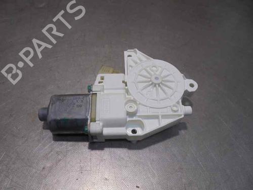 Right rear window motor MERCEDES-BENZ C-CLASS (W204) C 180 CGI (204.049) | BP13494674E22 