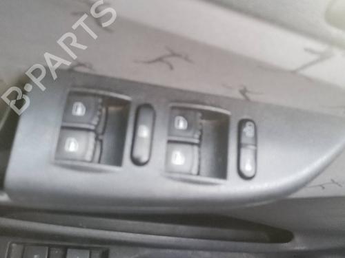 left-front-window-switch-skoda-fabia-i-6y2-1999-2000-2001-2002-2003-2004-2005-2006-2007-2008-35818594 main image