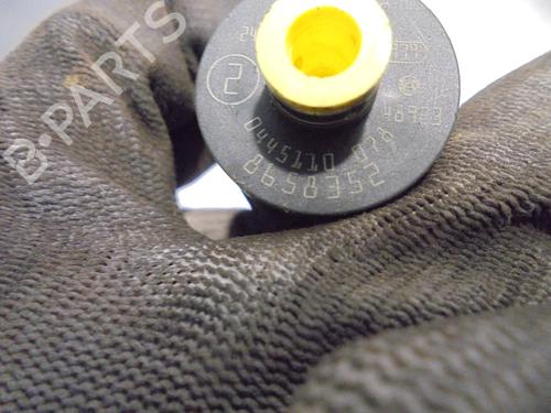 Spreder / Dyse VOLVO S60 I (384) 2.4 D | BP13462263M100 