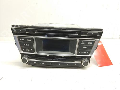 Used Radio HYUNDAI i20 II (GB, IB) [2014-2021]  18659197