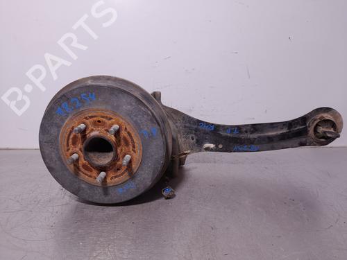 Used Right rear steering knuckle FORD FOCUS III Saloon 1.6 TDCi (95 hp) 21502517