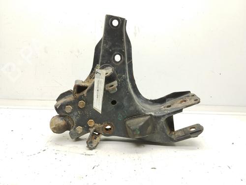 Used Right front suspension arm FORD MAVERICK (UDS, UNS) 2.7 TD (100 hp) 13469595