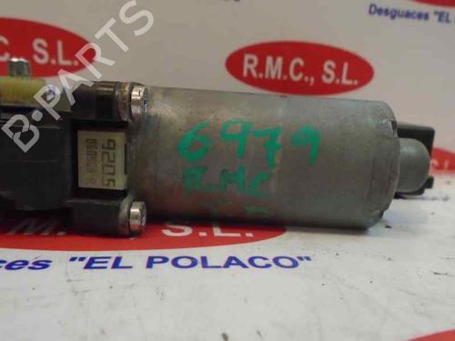 Right rear window motor AUDI A4 B7 (8EC) 2.0 TDI 16V | BP13457083E22 