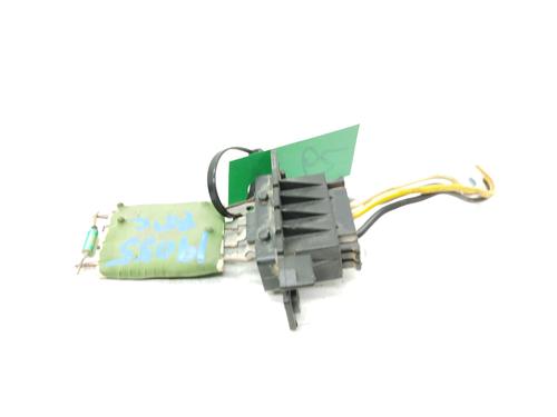 Used Heater resistor CITROËN BERLINGO / BERLINGO FIRST MPV (MF_, GJK_, GFK_) [1996-2025]  26023575