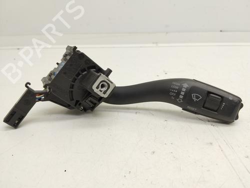 Used Steering column stalk AUDI A3 Sportback (8PA) 1.6 TDI (105 hp) 18741367