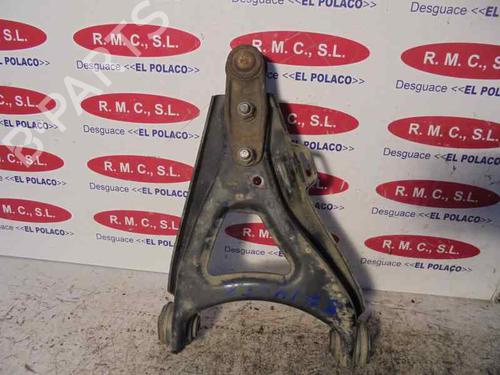 Used Left front suspension arm RENAULT MEGANE I Classic (LA0/1_) [1996-2008]  13456942