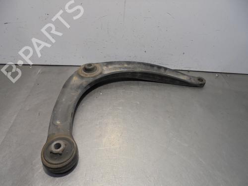 Used Right front suspension arm PEUGEOT 5008 (0U_, 0E_) 1.6 HDi (112 hp) 13470519