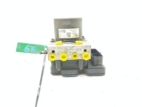 Used ABS pump OPEL CROSSLAND X / CROSSLAND (P17, P2QO) 1.5 Turbo D (75) (102 hp) 30175693