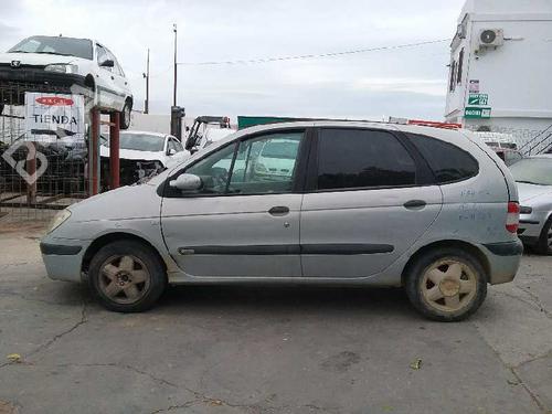 Maneta interior trasera derecha RENAULT SCÉNIC I MPV (JA0/1_, FA0_) 1.9 dTi (JA1U) | BP13425516I16 