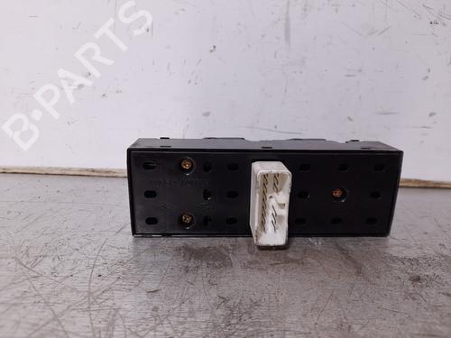 Interrupteur de vitre avant gauche KIA CARENS II MPV (FJ)  | BP29630794I27 