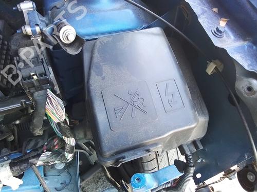 Used Fuse box Fuse box 35815648 35815648