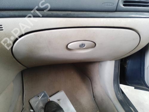 Used Glove box Glove box 35817879 35817879