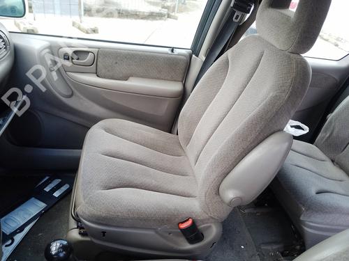 Used Right front seat Right front seat 35817902 35817902