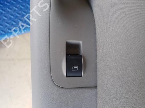 Used Right rear window switch Right rear window switch 35818358 35818358