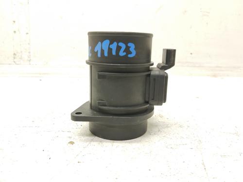 Used Mass air flow sensor RENAULT SCÉNIC II (JM0/1_) [2003-2010]  30837911