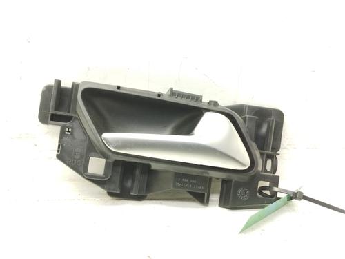 Højre bagtil invendig håndtag OPEL CROSSLAND X / CROSSLAND (P17, P2QO) 1.5 Turbo D (75) (102 hp) 30175723