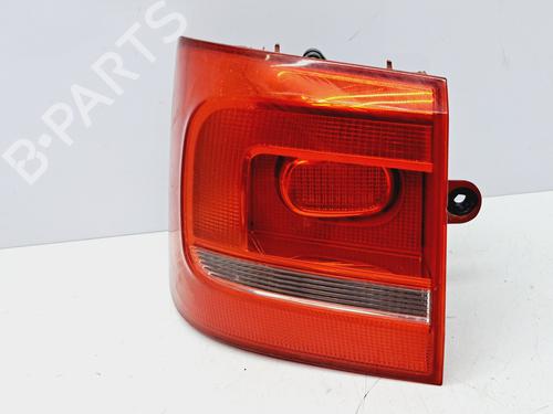 Used Left taillight VW TOURAN (1T3) [2010-2015]  13471554