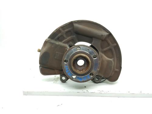 Used Right front steering knuckle VOLVO XC90 I (275) D5 AWD (185 hp) 19077444