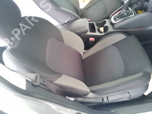 Sæde højre fortil NISSAN QASHQAI II (J11, J11_) [2013-2026]  32046606