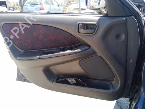 Used Front left panel Front left panel 35817178 35817178