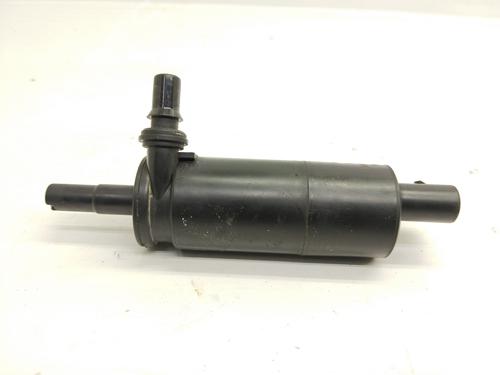 Washer pump VW GOLF VII (5G1, BQ1, BE1, BE2) 2.0 TDI | BP24437663E24 