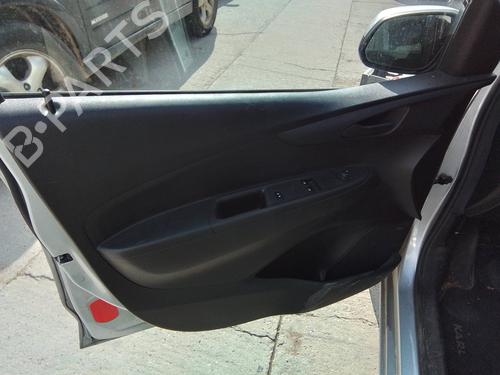Used Front left panel Front left panel 35815704 35815704