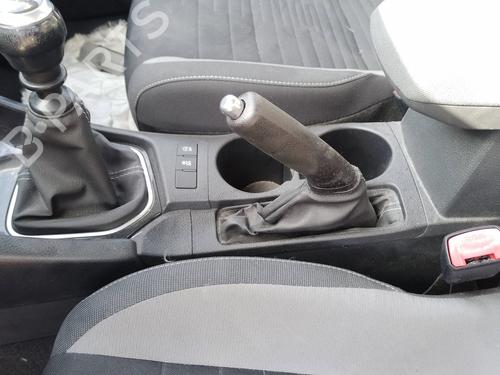 hand-brake-toyota-auris-_e18_-2012-2013-2014-2015-2016-2017-2018-2019-35816917 main image