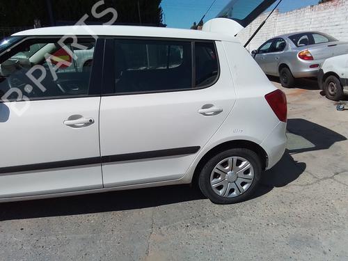 left-rear-door-skoda-fabia-i-6y2-1999-2000-2001-2002-2003-2004-2005-2006-2007-2008-35816470 main image