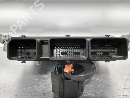 Engine control unit (ECU) PEUGEOT 407 (6D_) 2.0 (6DRFNB, 6DRFNE) | BP13471643M57 