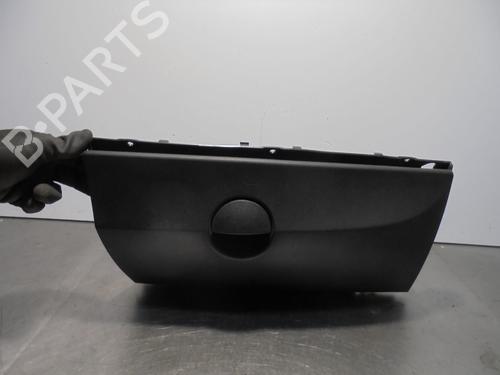 Used Glove box FIAT 500 (312_) 1.2 (312AXA1A) (69 hp) 13427586