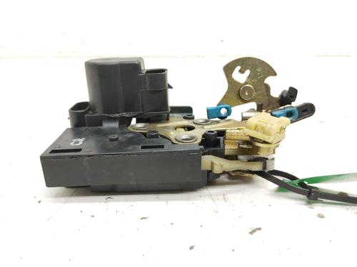 Used Rear right lock CHEVROLET AVEO / KALOS Hatchback (T200) 1.4 16V (94 hp) 23237994