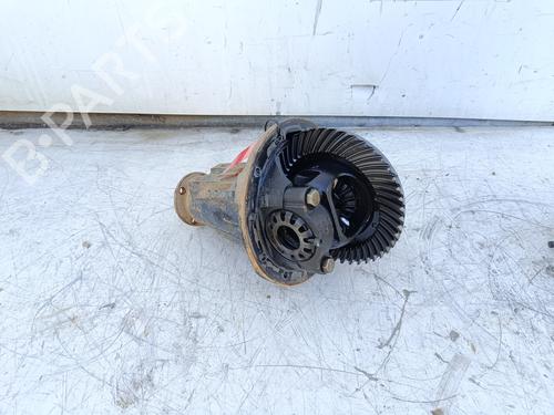 Used Front differential LAND ROVER DISCOVERY II (L318) 2.5 Td5 4x4 (139 hp) 23093036