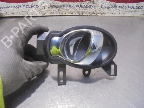 Used Rear left interior door handle NISSAN JUKE (F15) 1.2 DIG-T (115 hp) 13461402