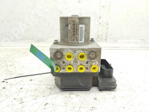 Used ABS pump MERCEDES-BENZ GLE (W166) 350 d 4-matic (166.024) (258 hp) 31051582