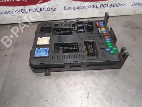 Used Fuse box Fuse box CITROËN C4 I (LC_) [2004-2014] 13423412 13423412