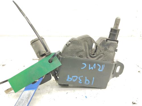 hjelmlås FORD FOCUS I (DAW, DBW) 1.8 TDCi | BP26005615C133 