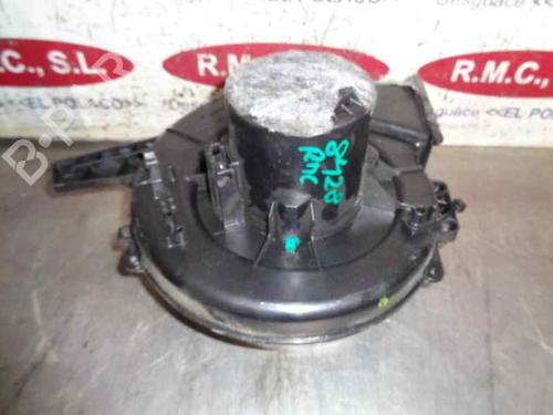 Heater blower motor SEAT TOLEDO IV (KG3) 1.6 TDI (105 hp) 13460949