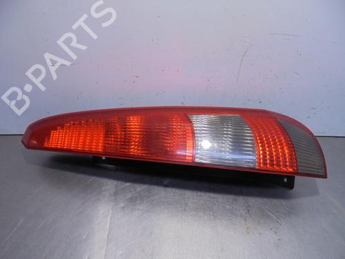 Achterlicht rechts FORD FIESTA V (JH_, JD_) 1.4 TDCi (68 hp) 13471895