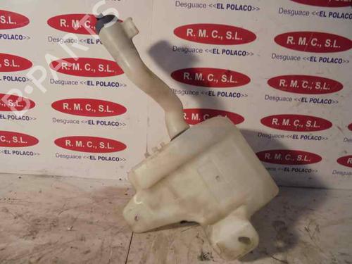 Sprinklertank FIAT GRANDE PUNTO (199_) 1.4 (199AXB11, 199AXB1A, 199BXB1A, 199AXL1A) (77 hp) 31072488