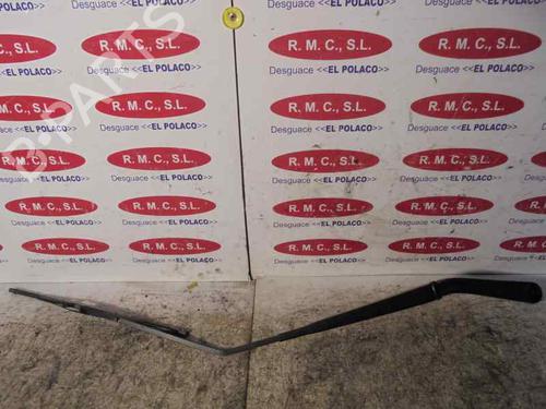 Used Front windshield wiper arm NISSAN JUKE (F15) 1.6 (113 hp) 13456339