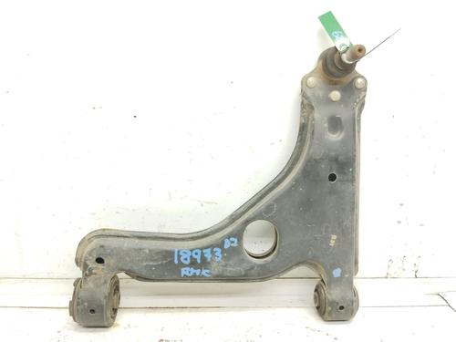 Used Left front suspension arm OPEL ZAFIRA / ZAFIRA FAMILY B (A05) [2005-2019]  27592473