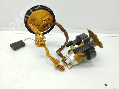 Used Fuel pump BMW 5 (E39) 520 i (150 hp) 18699454