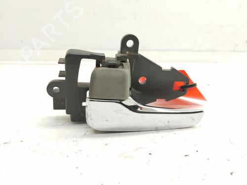 Used Front left interior door handle MITSUBISHI GRANDIS (NA_W) [2003-2011]  20689668