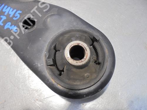 Left front suspension arm TOYOTA AURIS (_E18_) | BP13472073M12