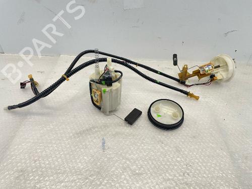 Used Fuel pump MERCEDES-BENZ C-CLASS T-Model (S203) C 200 Kompressor (203.242) (163 hp) 30971445