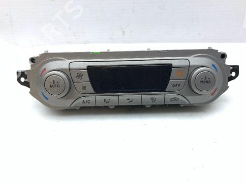 Used Climate control Climate control FORD KUGA I 2.0 TDCi 4x4 (163 hp) 33289675 33289675