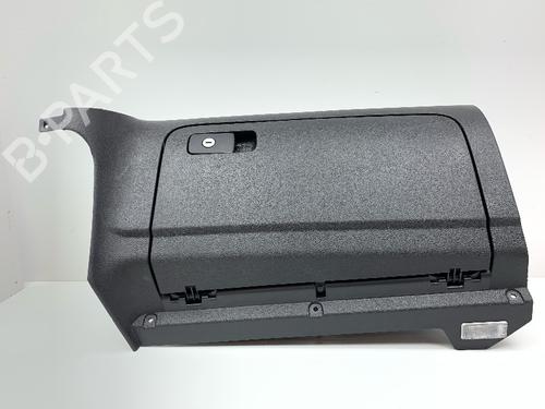 Used Glove box VW GOLF VI (5K1) 1.2 TSI (105 hp) 30336813